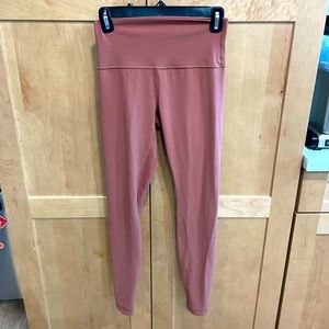 Mauve colored Lululemon align leggings